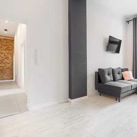 300 No.1 Centrum Szczecin