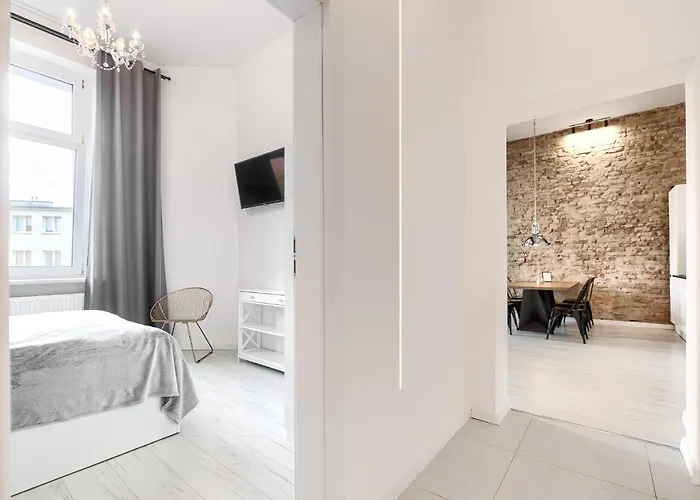 300 No.1 Centrum Apartamento Estetino